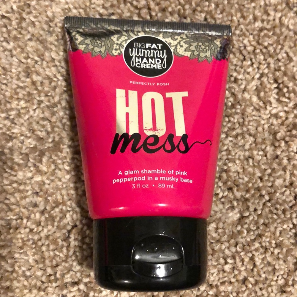 Perfectly Posh BFYHC Hot Mess